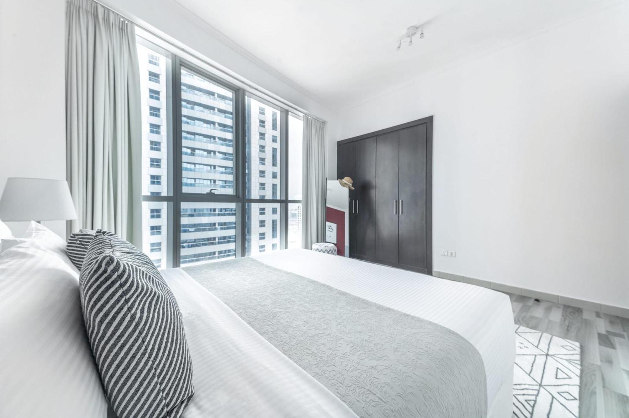 Frank Porter - Torch Tower Dubai Ngoại thất bức ảnh